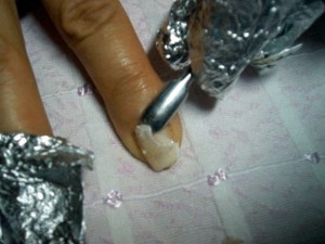 Как снять нарощенные гелем ногти Как снять нарощенные гелем ногти